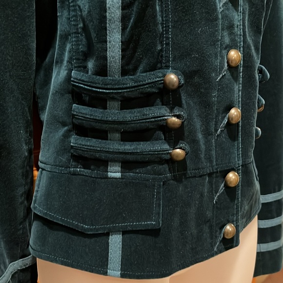 Beautiful Together Jacket - Picture 3 of 11